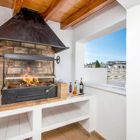 Holiday home Linda Casa Con Piscina *