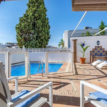 Holiday home Linda Casa Con Piscina
